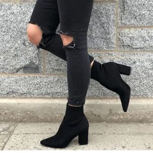 Steve Madden Block Heel Sock Bootie, Women's Size 9